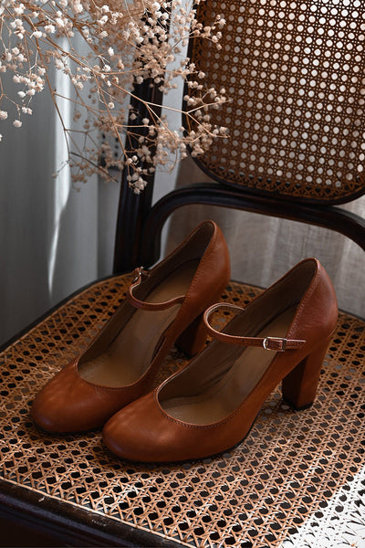 Caella™ | Elegant sandals with straps and a block heel, perfect for any occasion