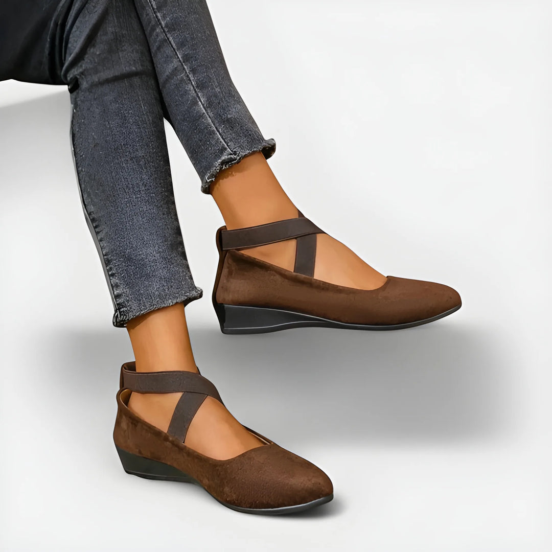 Women's Strappy Platform Sandals with Arch Support and Non Slip Sole