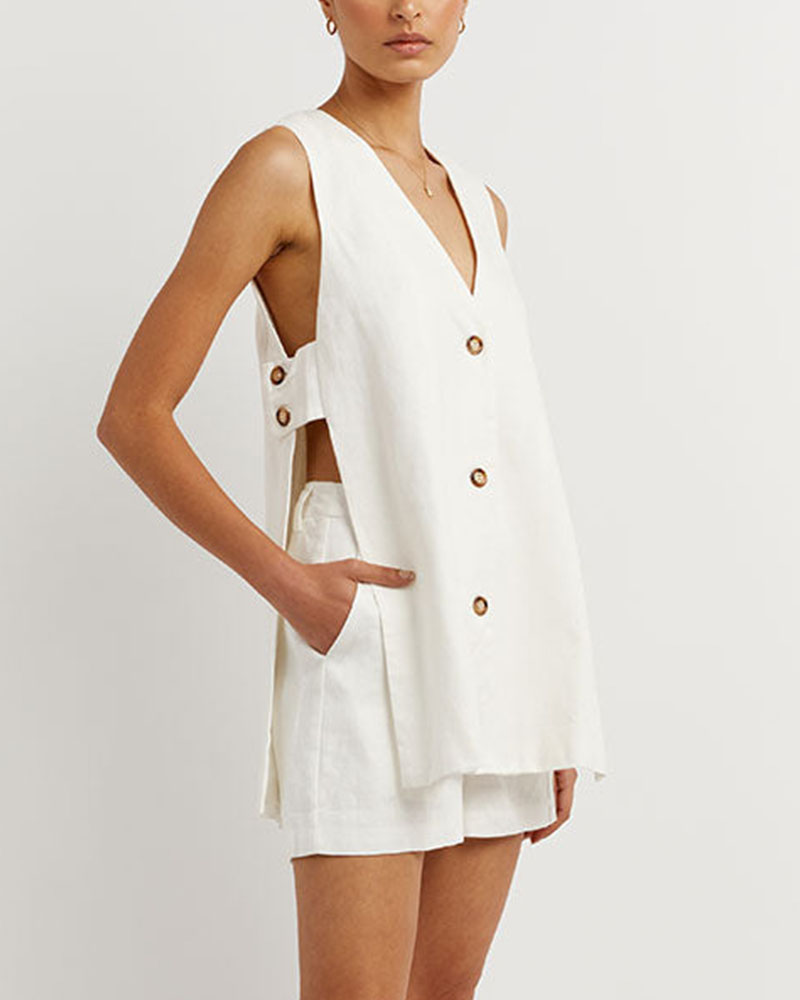 Amelia™ - Sleeveless Buttoned Set With Handmade Details