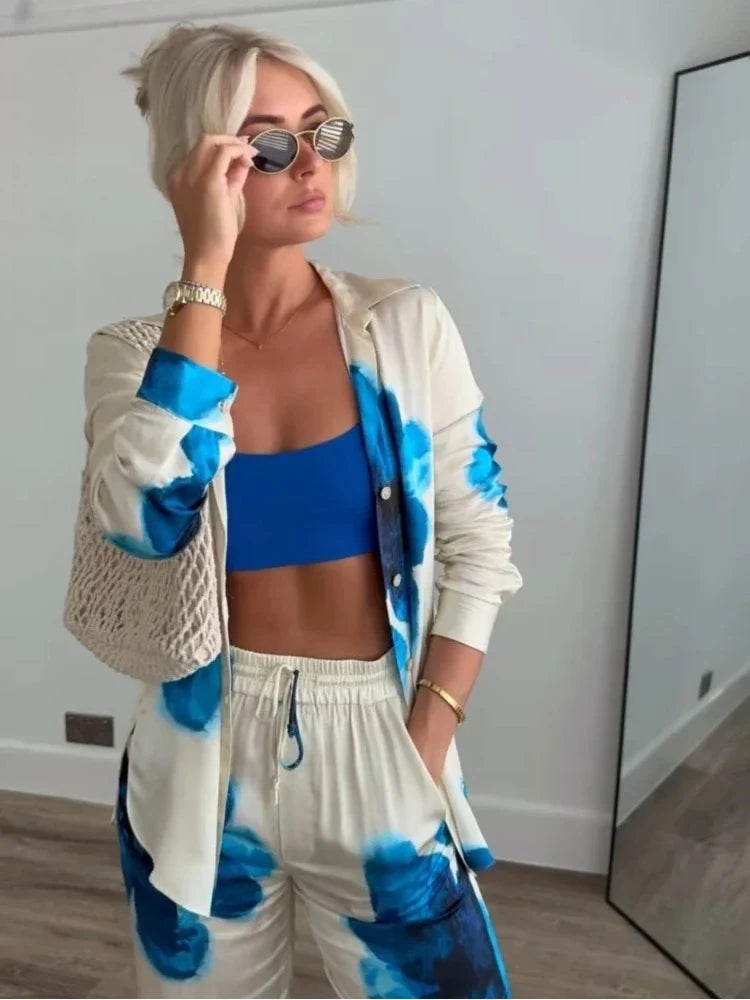 Zoe™ - Stylish Vintage Outfit