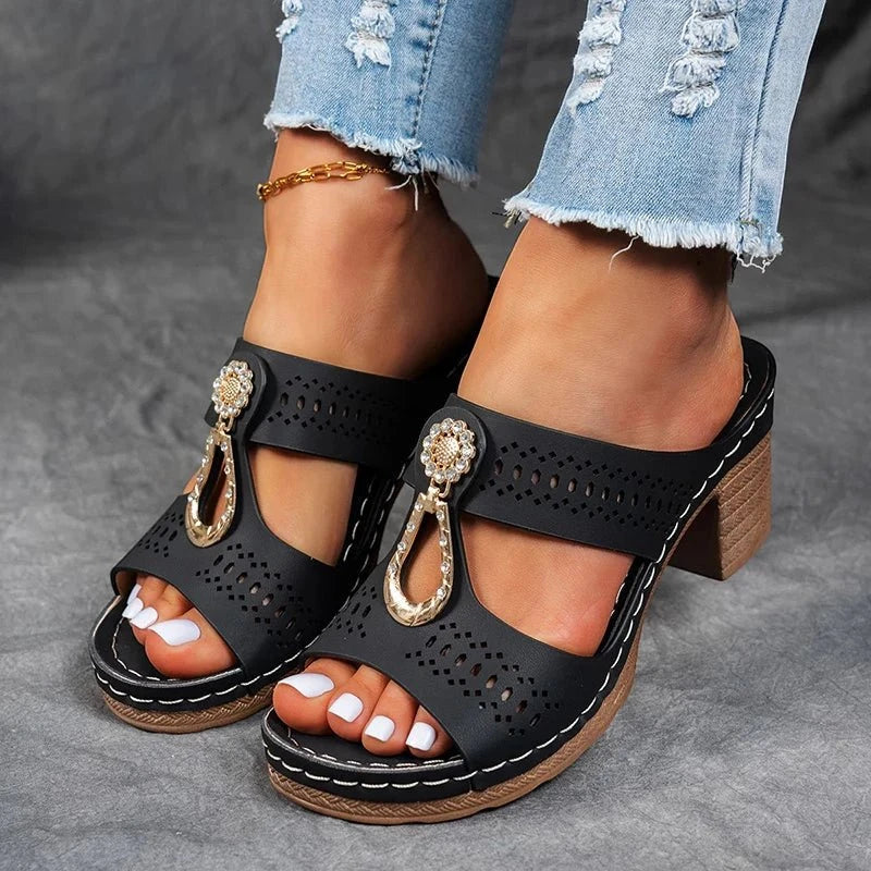 Women's Casual Block Heel Sandals with Wide Fit and Memory Foam