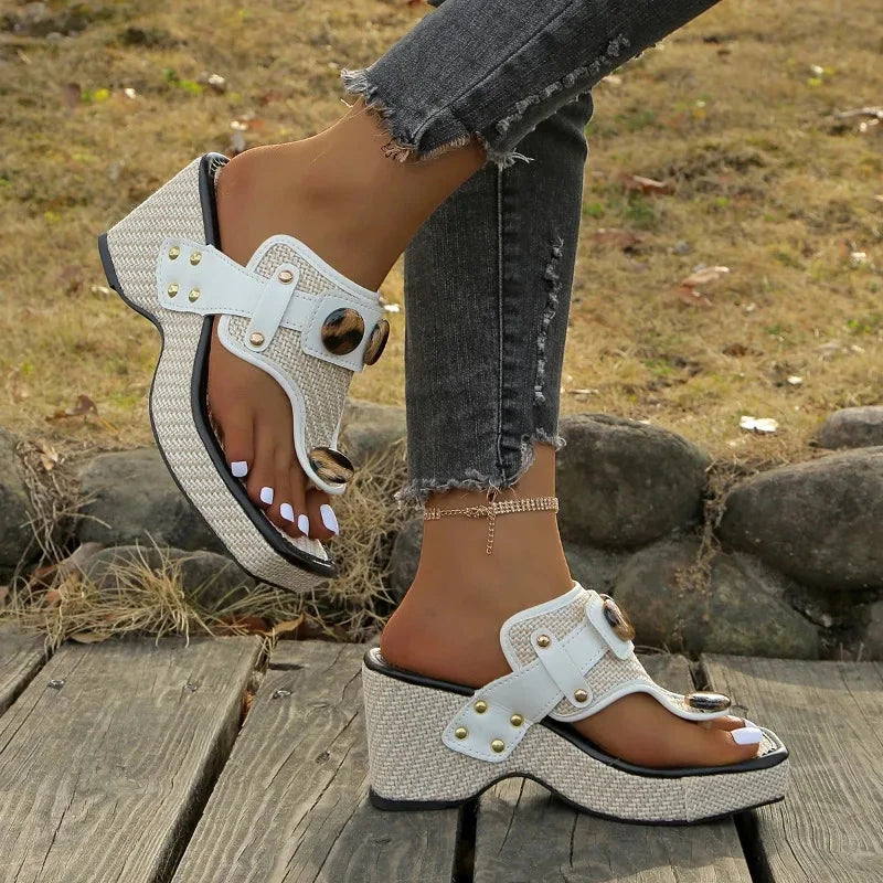 Women's Casual Open Toe Sandals with Non Slip Sole and Cushioned Insole