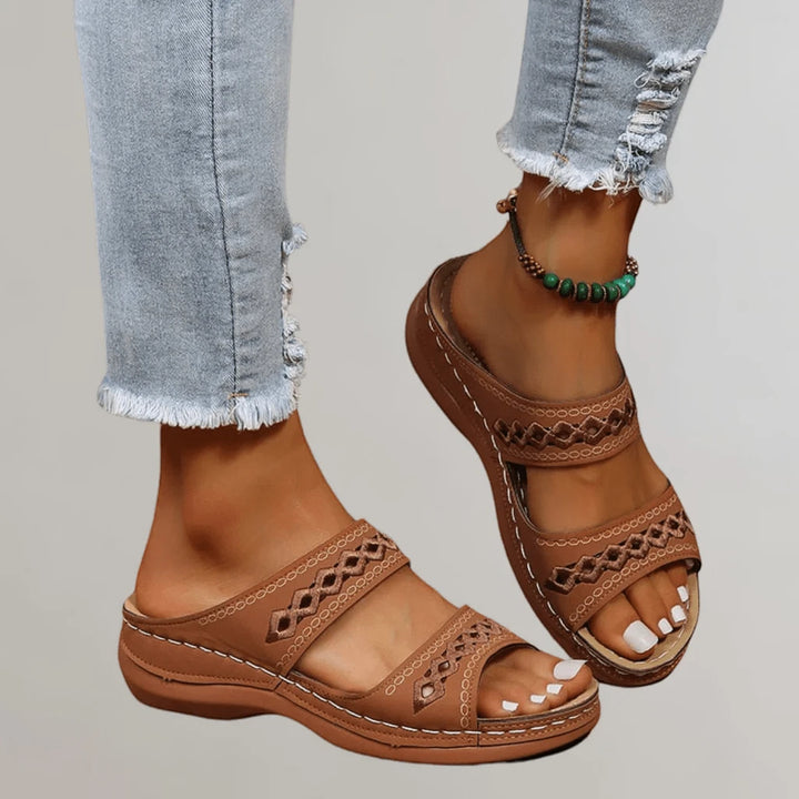 Women's Open Toe Comfortable Sandals with Slip Resistant Sole and Arch Support