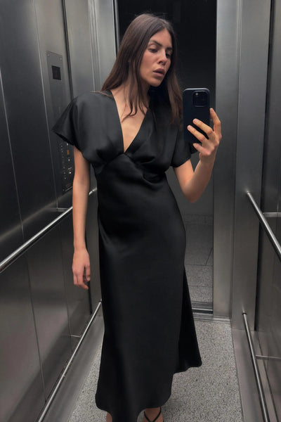 Alyssa™ - Chic Satin Maxi Dress